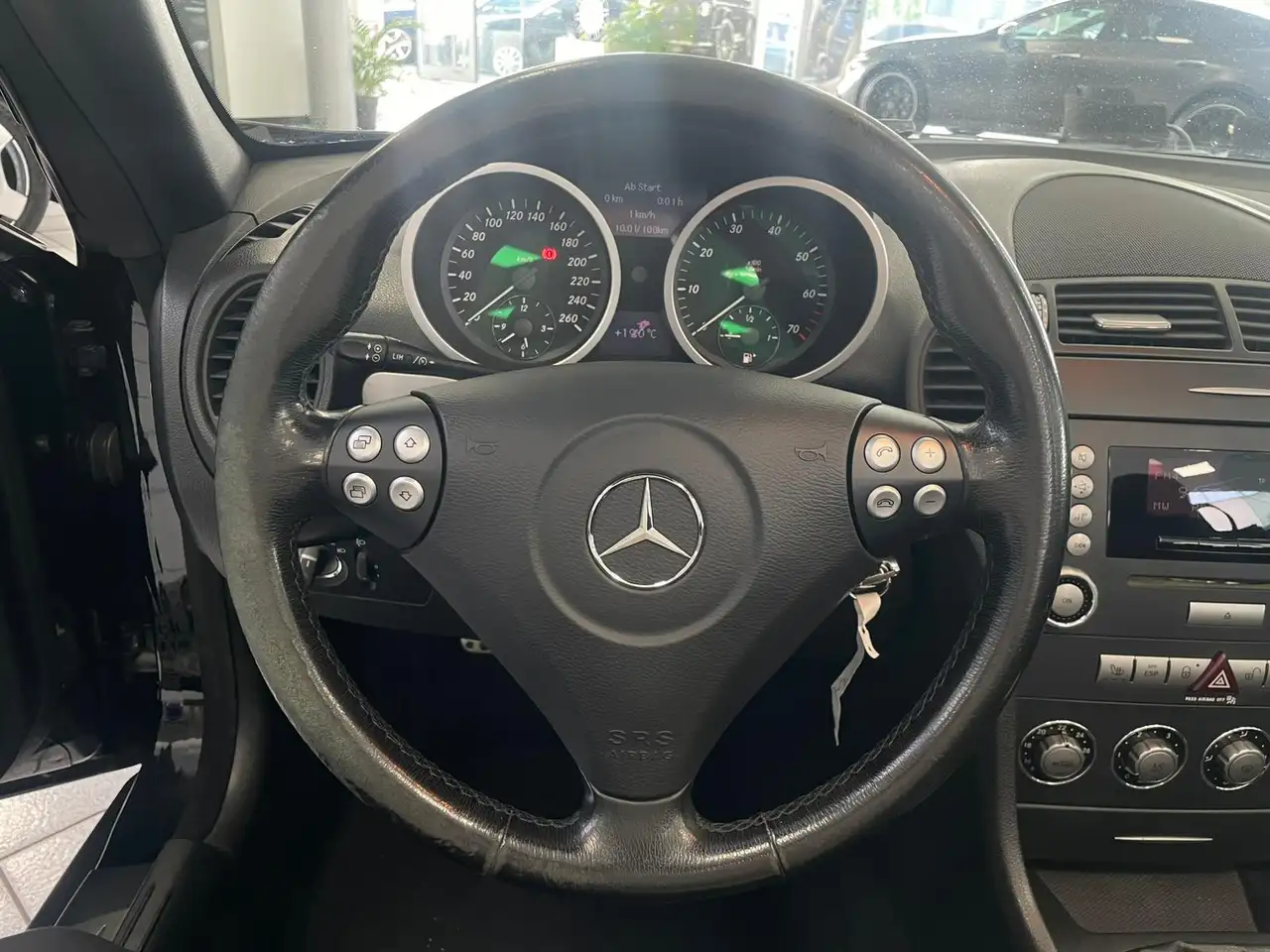 MERCEDES-BENZ SLK 200 KOMPRESSOR AMG*EFH*HARDTOP*KLIMA*SITZHZG | 163 ch | ARRIÈRE | BVM