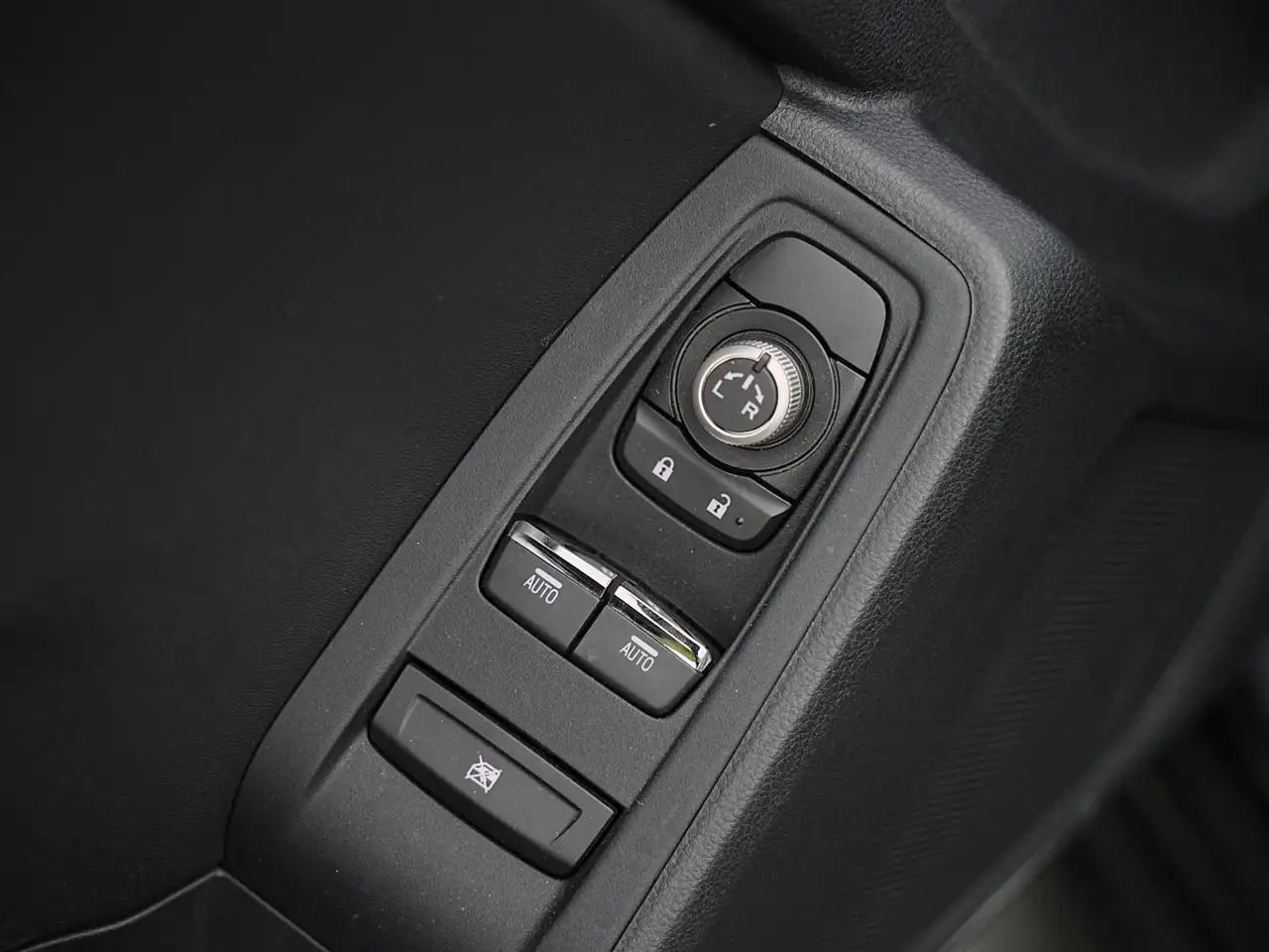 Subaru BRZ снимка Subaru BRZ
