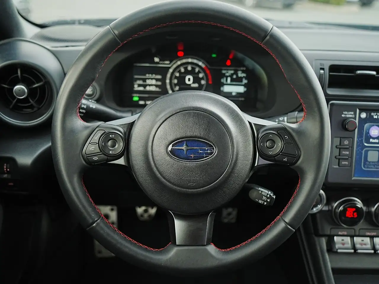 Subaru BRZ снимка Subaru BRZ