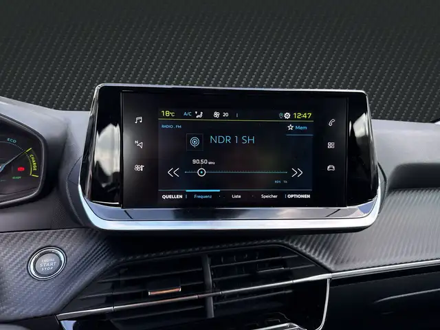 Peugeot 208 view 15