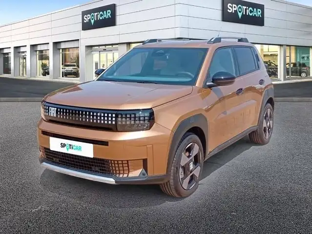 Fiat Grande Panda MHEV 81kW (110cv) La Prima