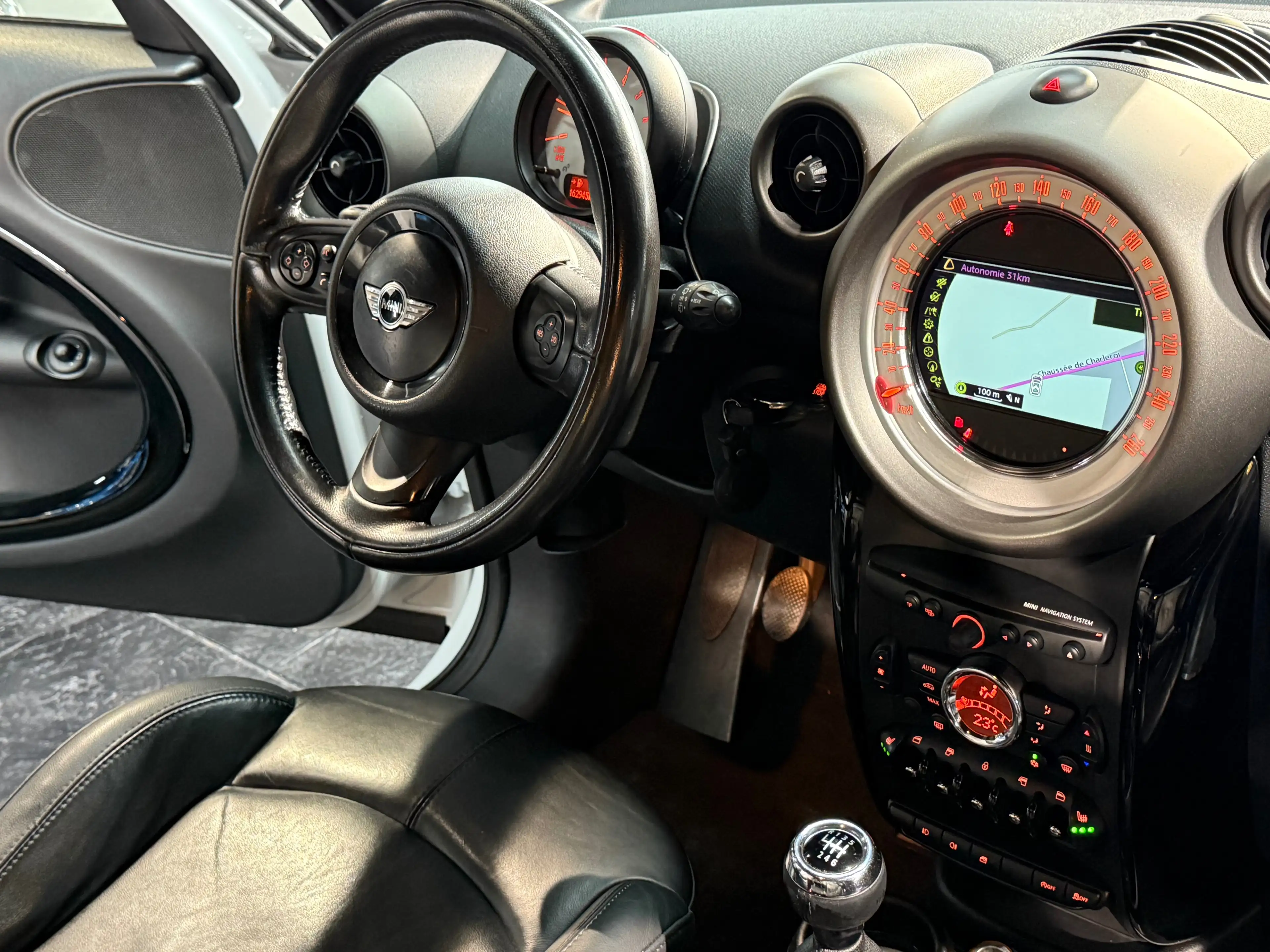 MINI Cooper D Countryman 1.6 D ALL4 DPF *GARANTIE 1 AN* — photo 9