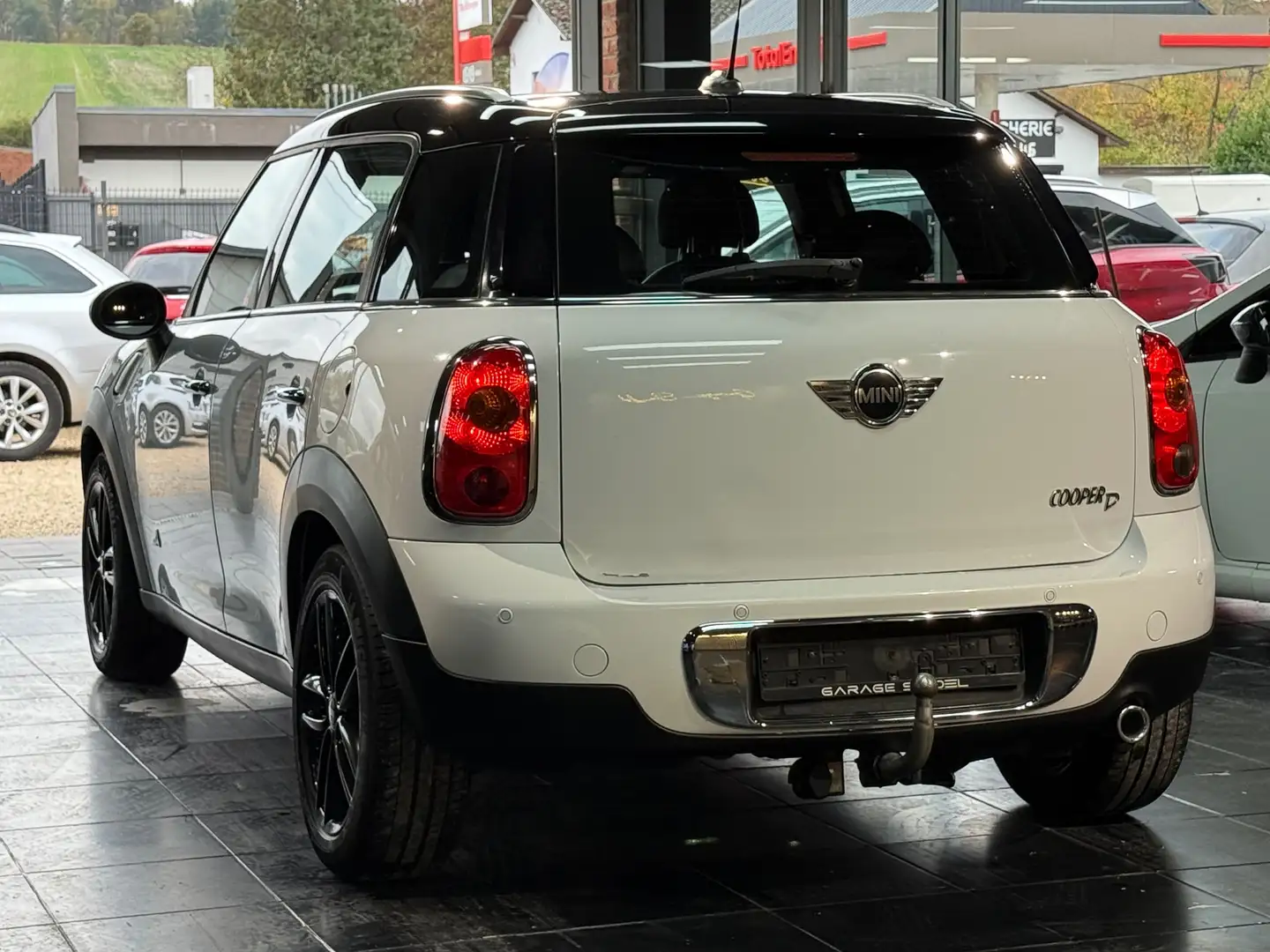 MINI Cooper D Countryman 1.6 D ALL4 DPF *GARANTIE 1 AN* Blanc - 2