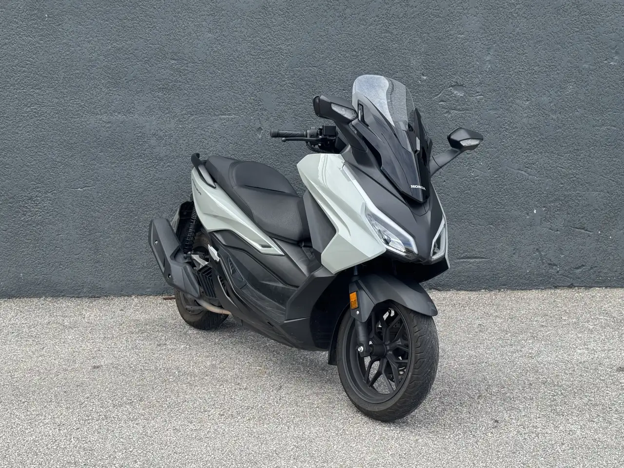 Honda Forza 125