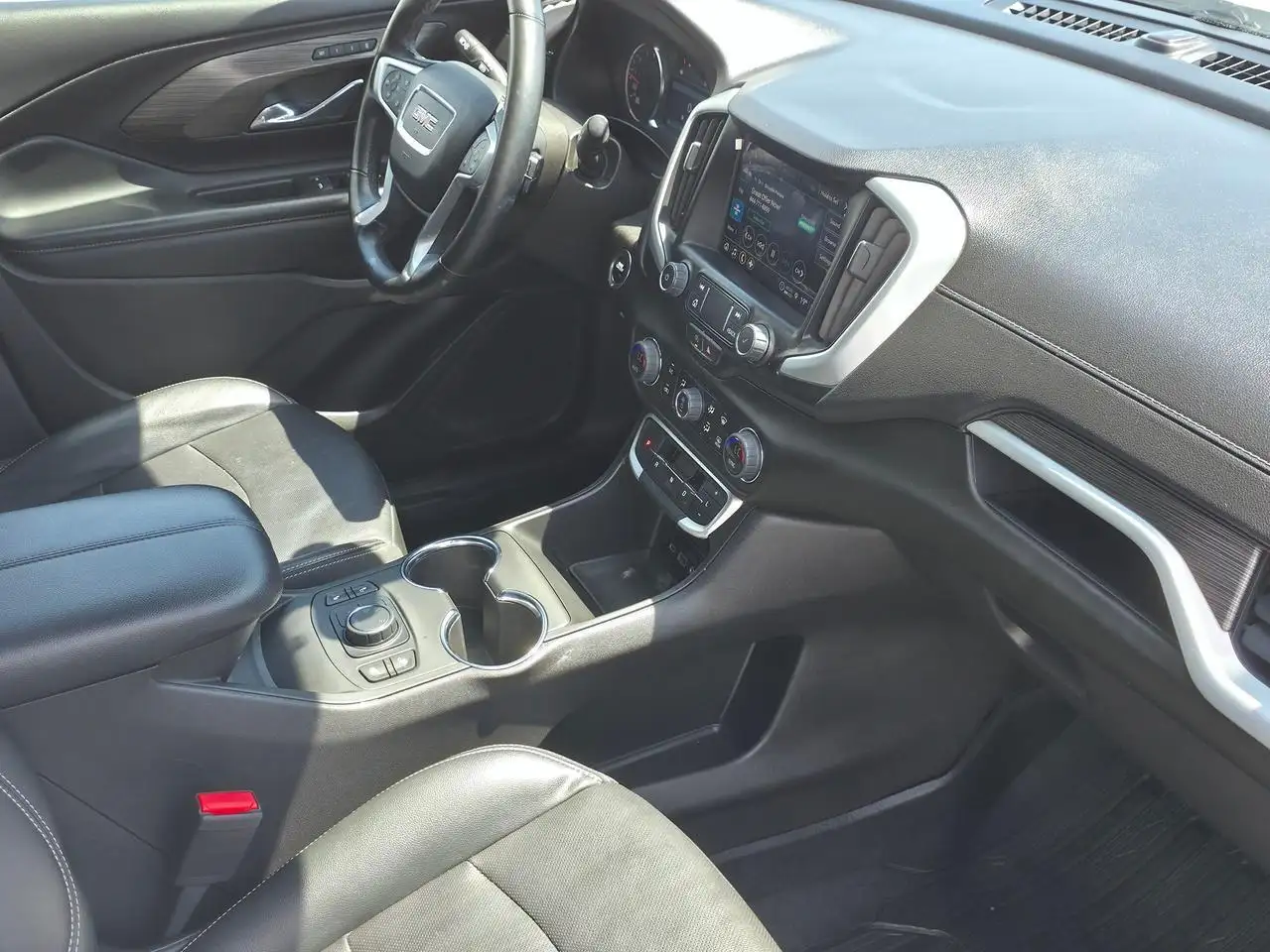 GMC Terrain снимка GMC Terrain