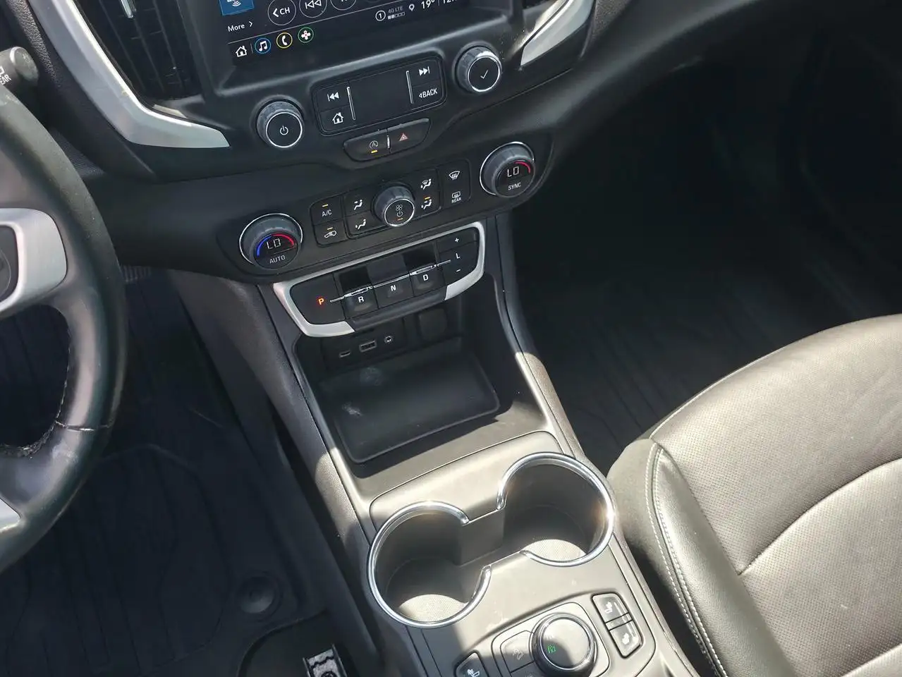 GMC Terrain снимка GMC Terrain
