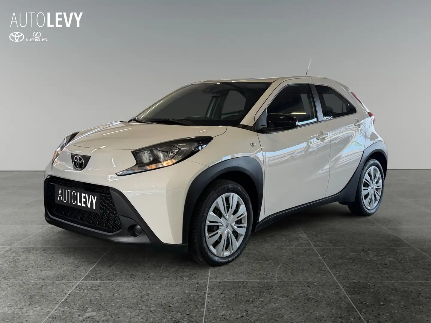 Toyota Aygo X 1.0 Play *CARPLAY* Bílá - 2