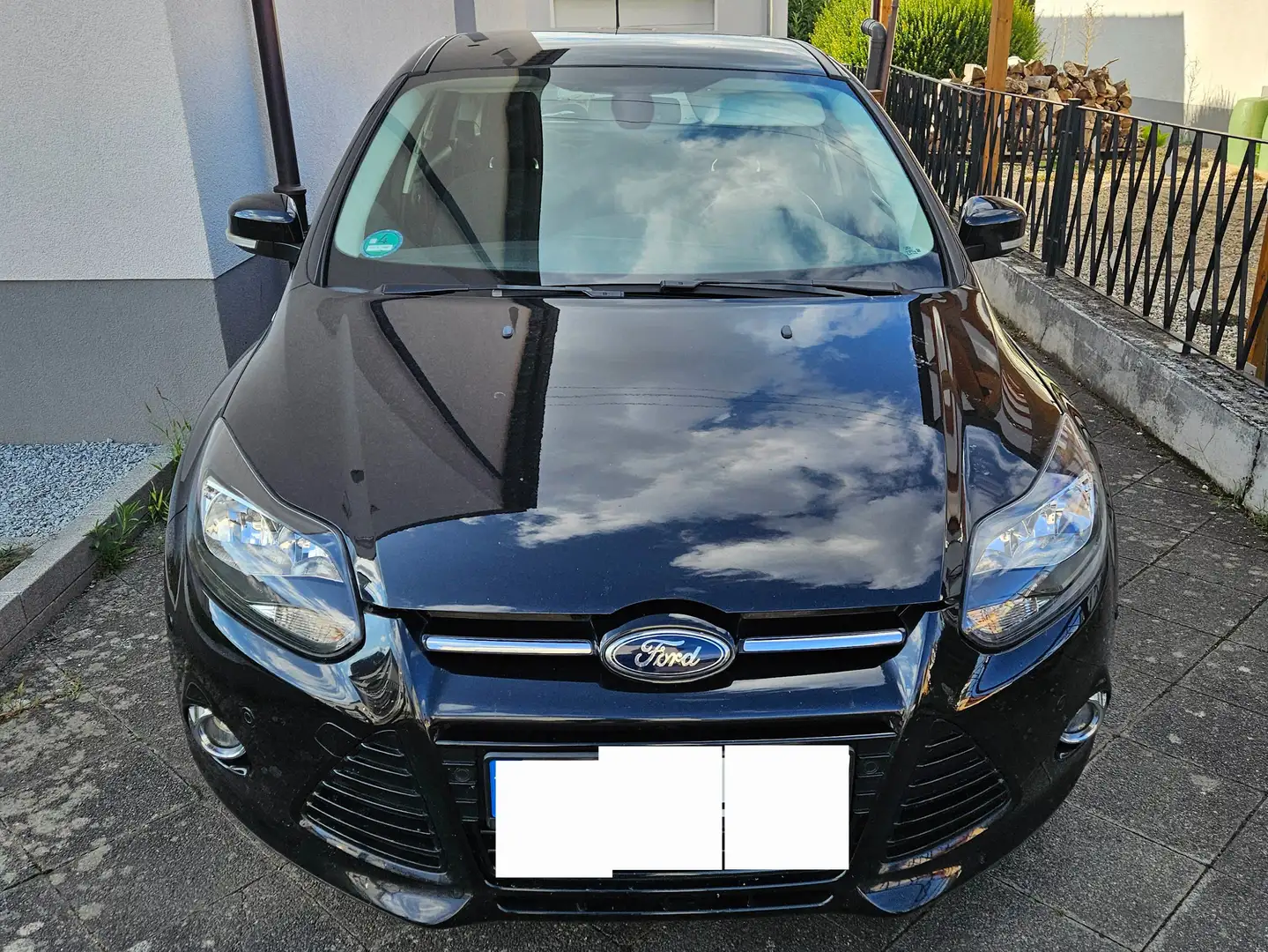 Ford Focus Focus 1.6 Ti-VCTTitanium Černá - 1