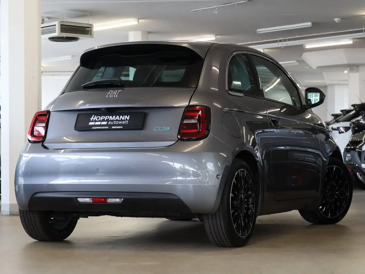 Fiat 500 E Neuer 500 la Prima*Panoramadach*CarPlay*SHZ*LED*, миниатюра 2