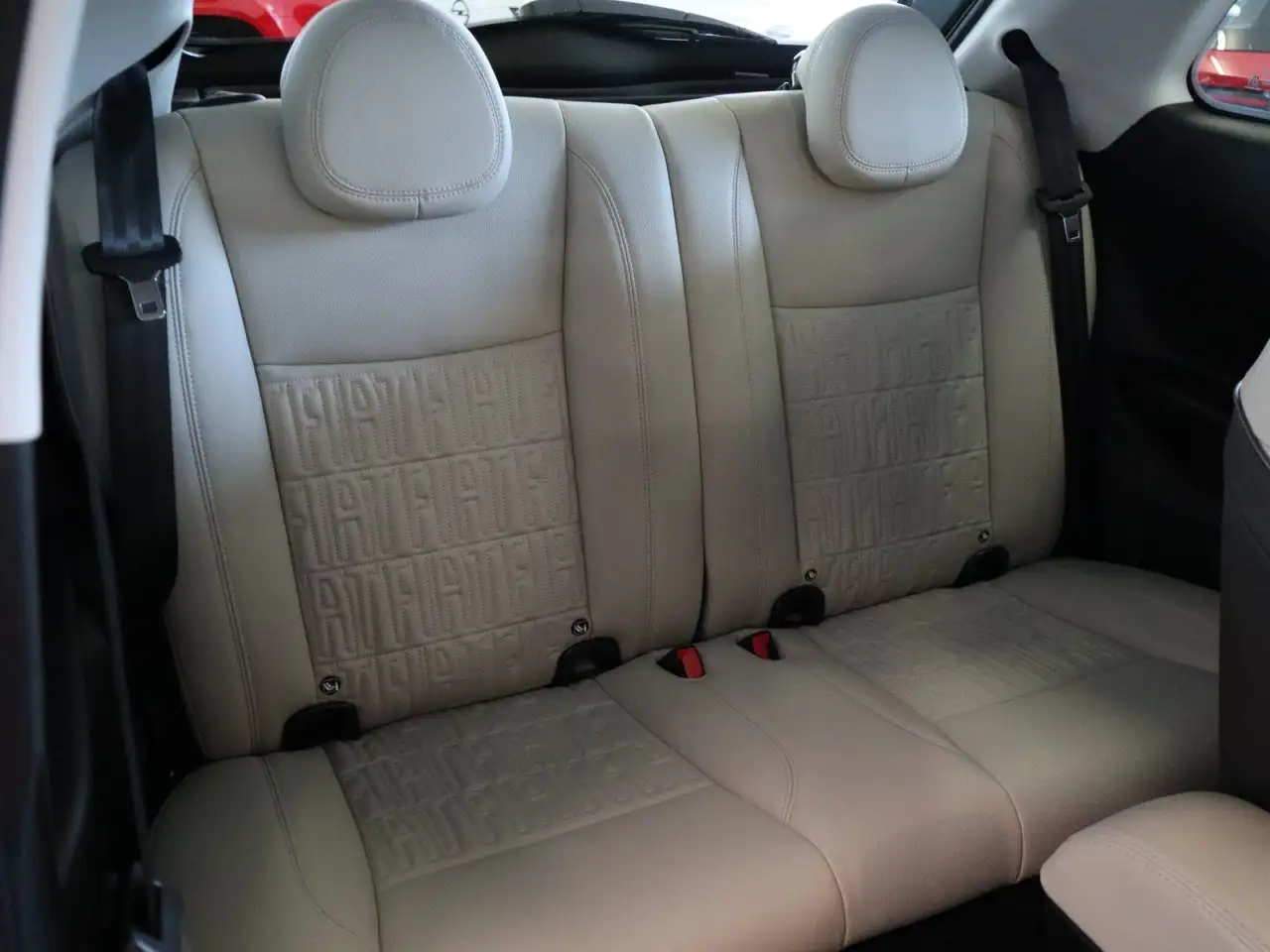 Fiat 500 E Neuer 500 la Prima*Panoramadach*CarPlay*SHZ*LED*, миниатюра 4