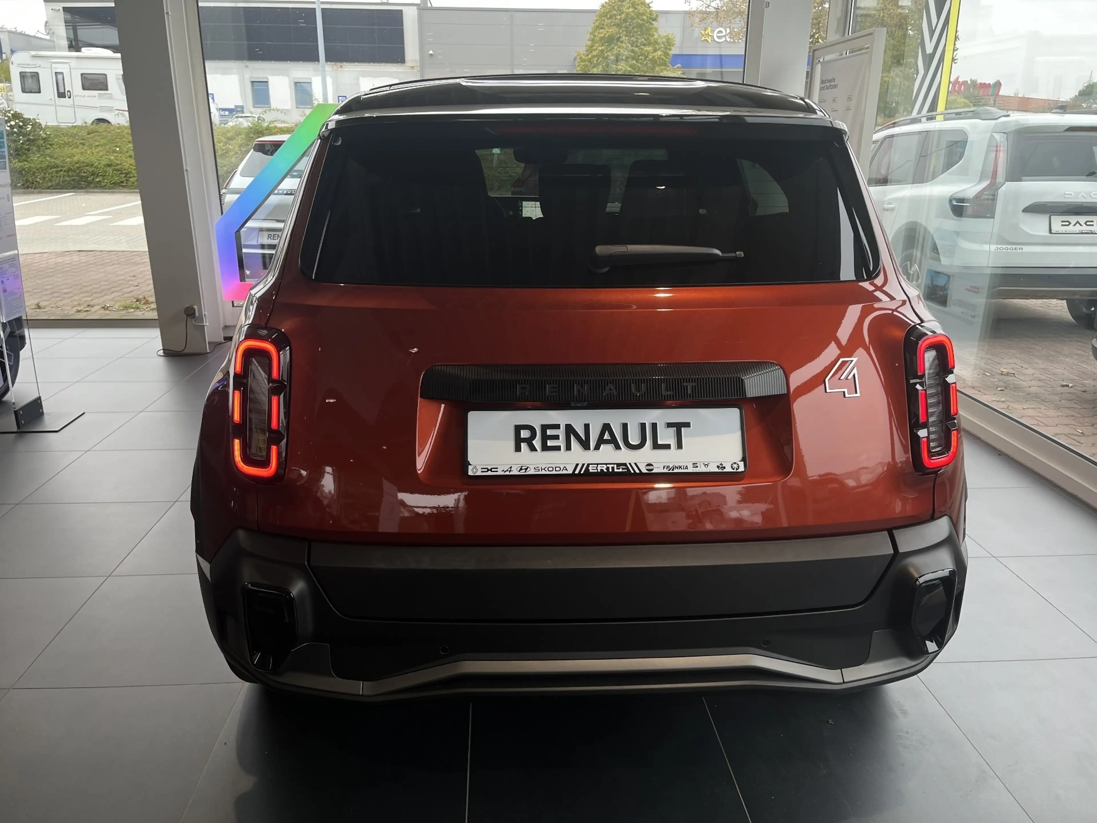 Renault R 4 E-Tech elektrisch Techno "plein sud" 150 — photo 11