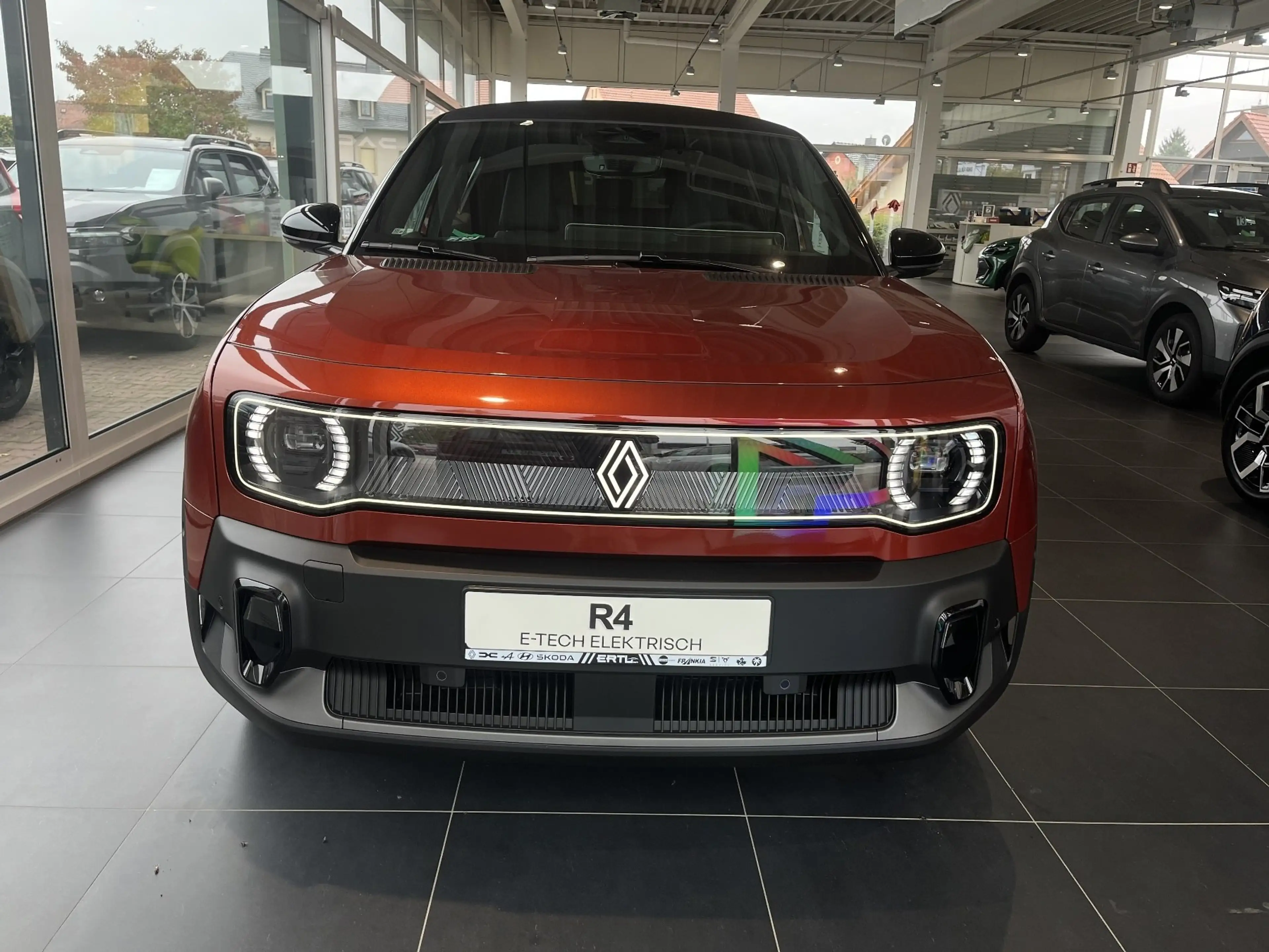 Renault R 4 E-Tech elektrisch Techno "plein sud" 150 — photo 2