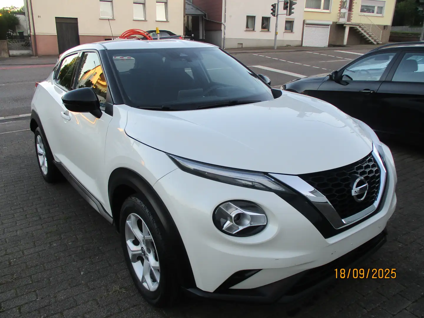 Nissan Juke Juke DIG-T 117 Acenta Weiß - 2