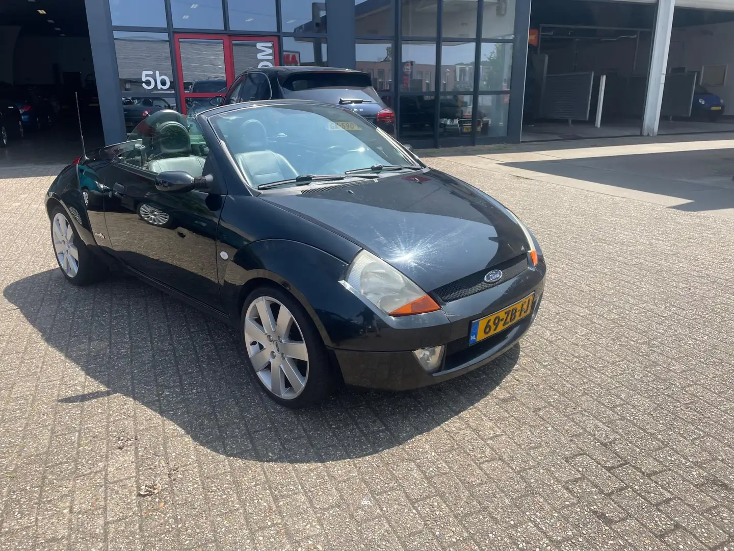 Ford Streetka 1.6 First Edition inruil koopje Zwart - 2