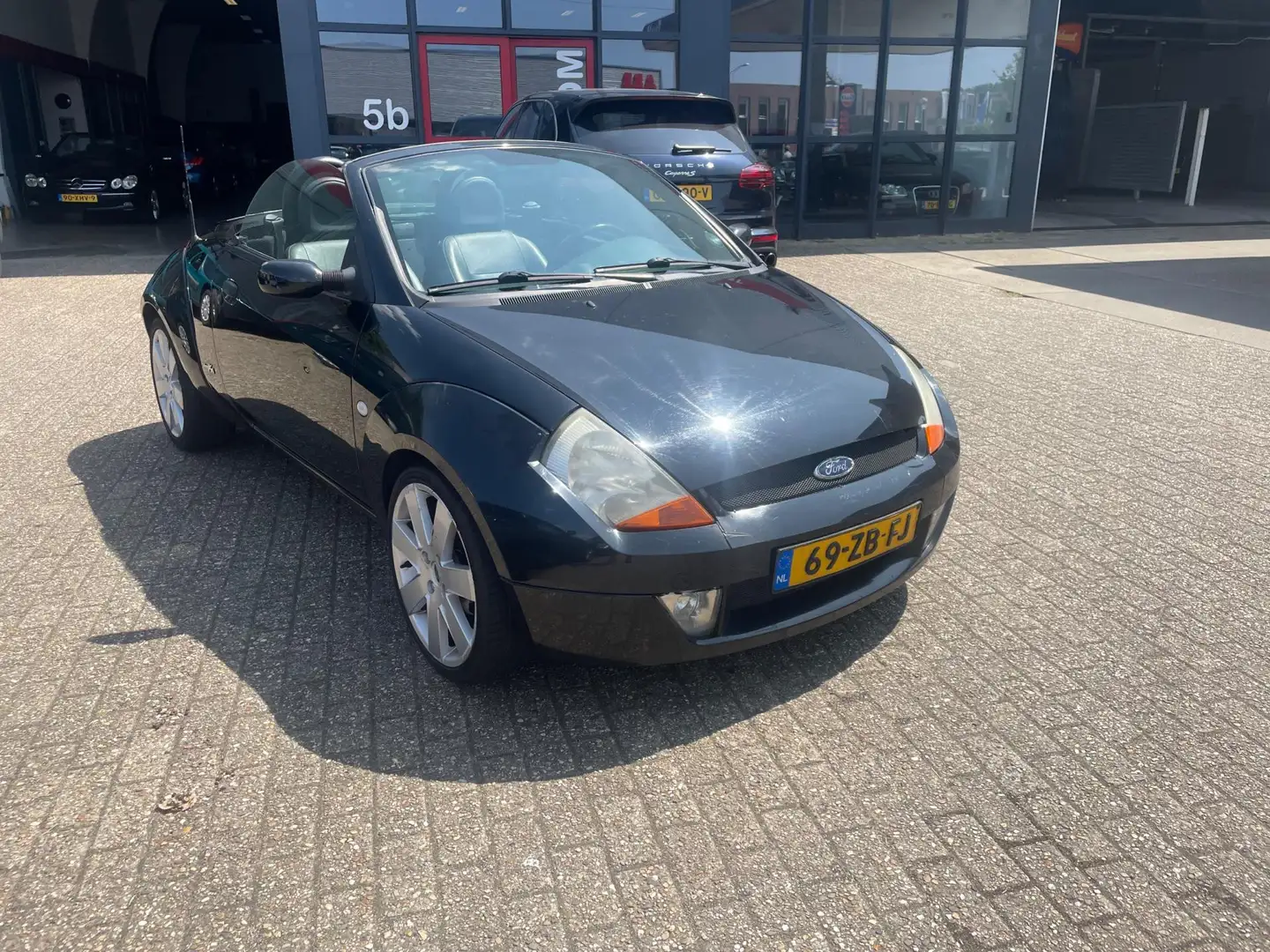 Ford Streetka 1.6 First Edition inruil koopje Zwart - 1