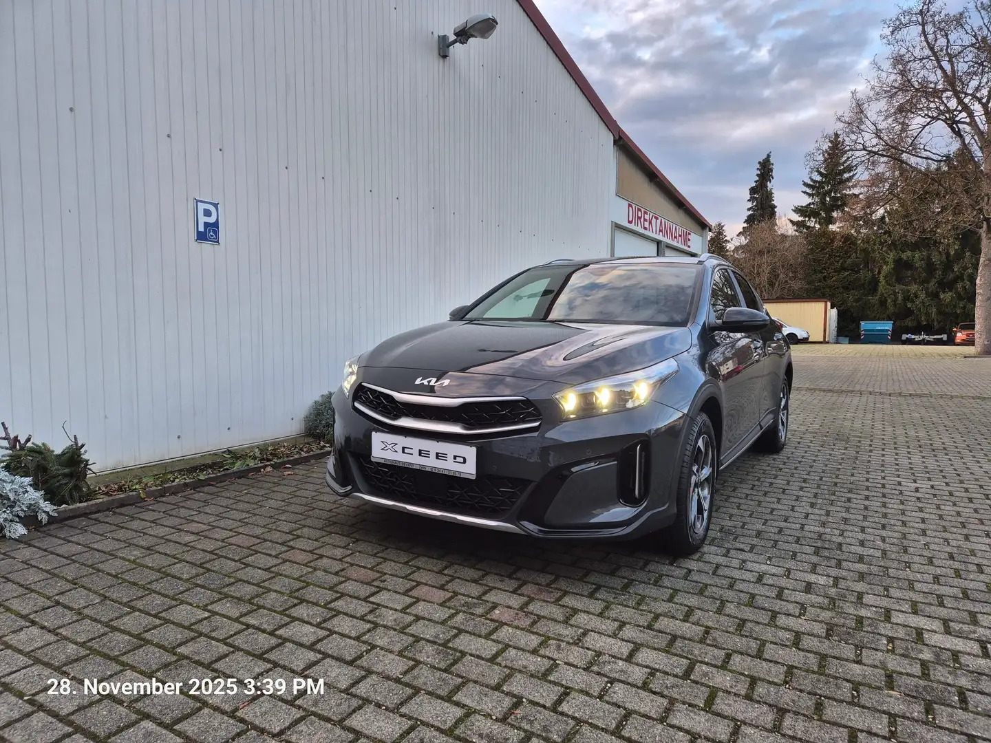 Kia XCeed 1,6 T-GDi DCT Exclusiv Gris - 1