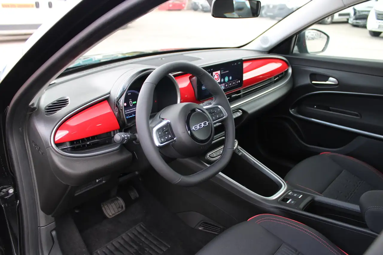 Fiat 600 Elektro Red 54kWh 12