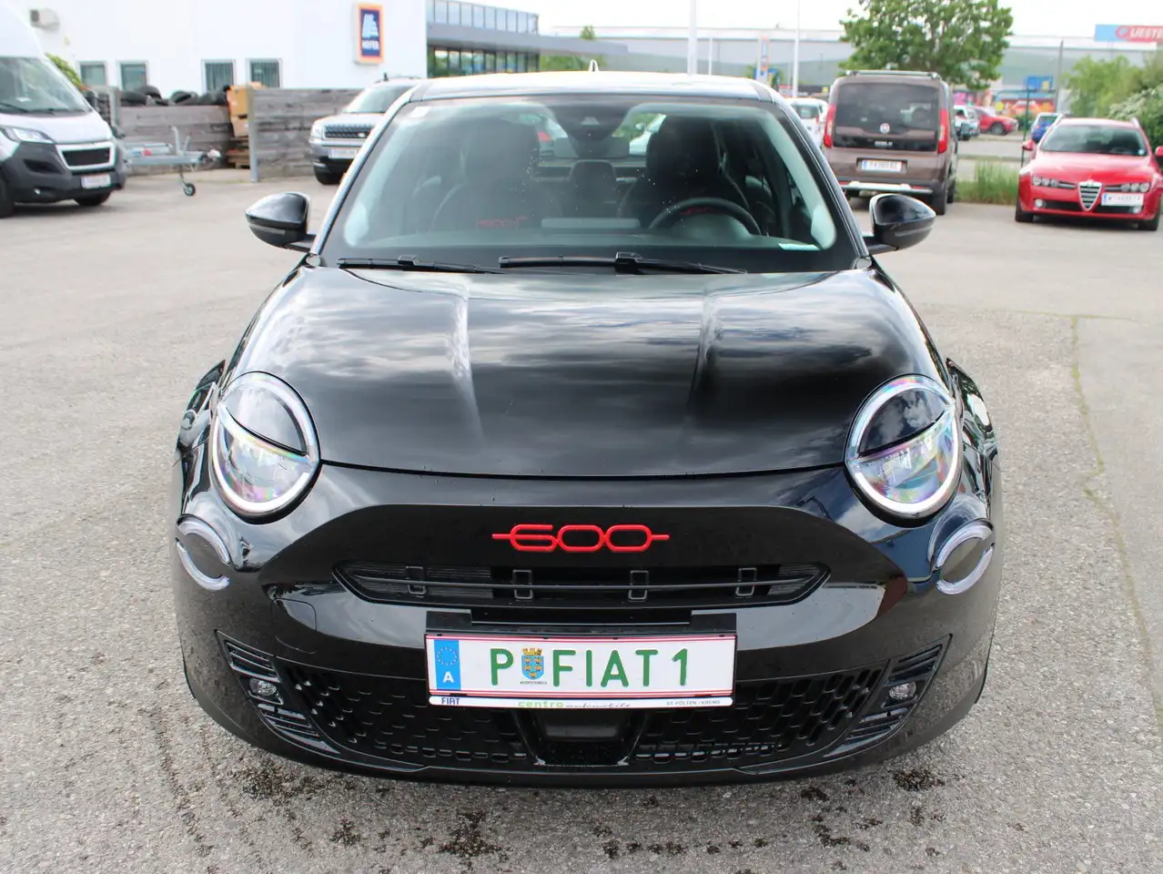 Fiat 600 Elektro Red 54kWh 2