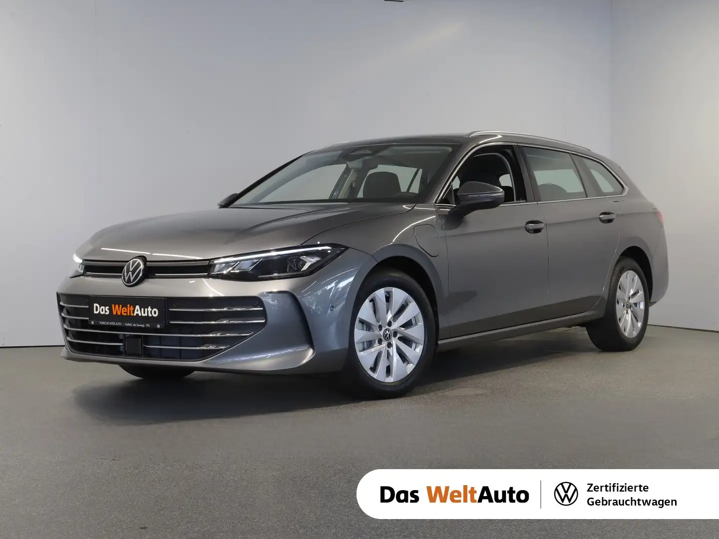Volkswagen Passat Variant Business eHybrid 150kW Grau - 1