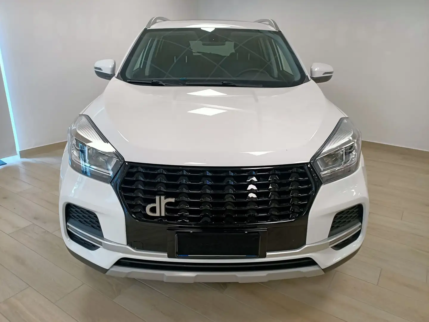 DR Automobiles DR4.0 1.5 Turbo DCT Bi-Fuel GPL Blanc - 2