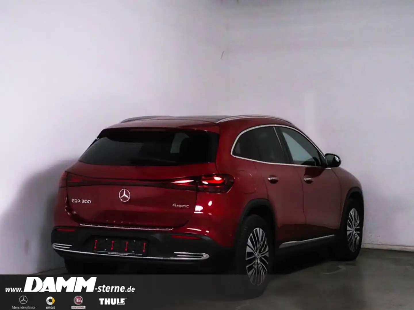 Mercedes-Benz EQA 300 EQA 300 4M ElectricArt +/AHK/Pano/MEMORY/+ Flex Rot - 2