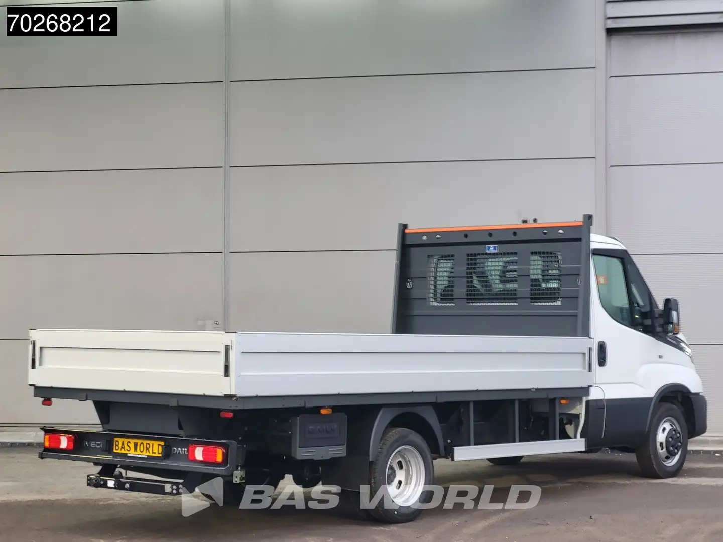Iveco Daily 35C21 3.0L 210PK Automaat 3.5t trekhaak Open Laadb Blanco - 2