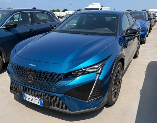 Peugeot 408 Plug-in Hybrid 225 e-EAT8 GT