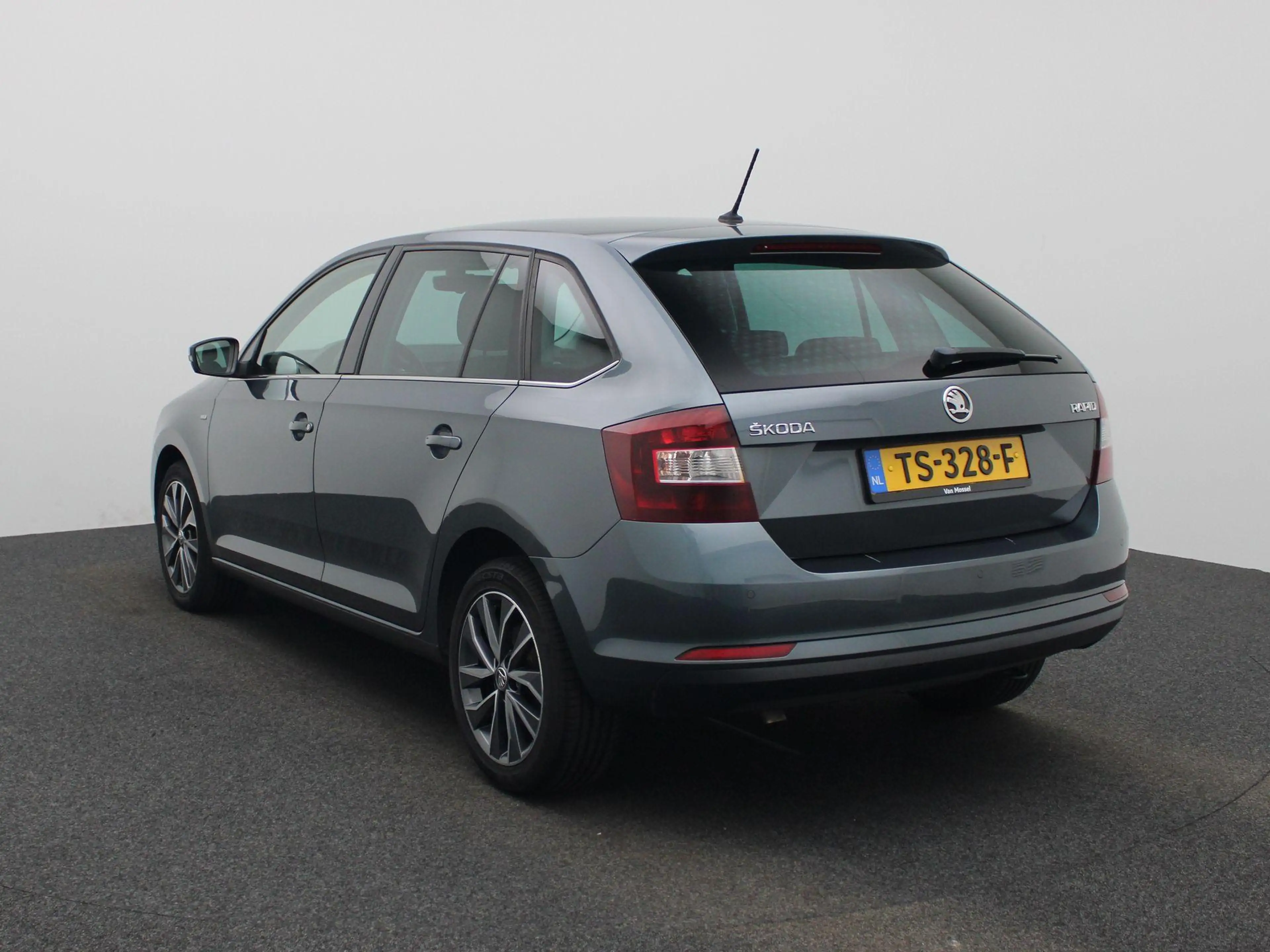 Skoda Rapid/Spaceback 1.0 TSI Greentech Clever | WORDT VERWACHT | — photo 2
