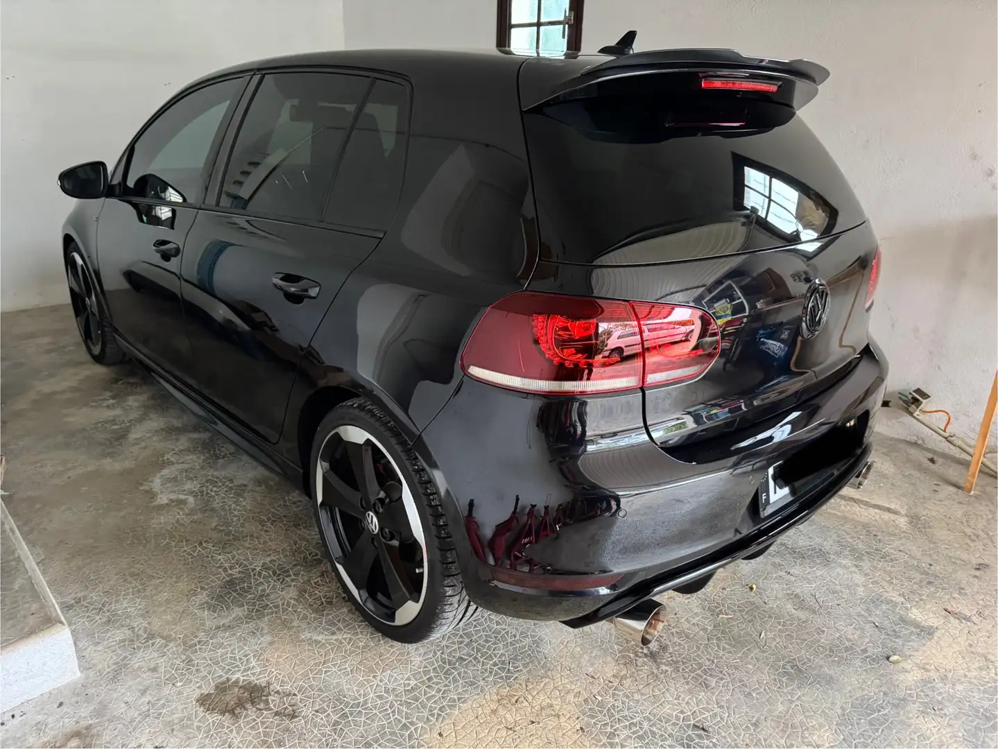 Volkswagen Golf GTI 2.0 TSI 235 Edition 35 DSG6 - 1