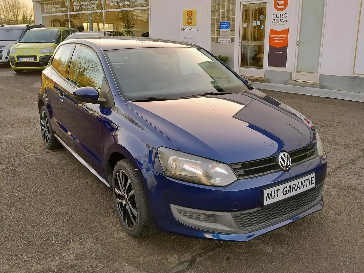 Volkswagen Polo 1,2 3tg. Trendline - Klimaanlage, Alufelgen Blau - 1