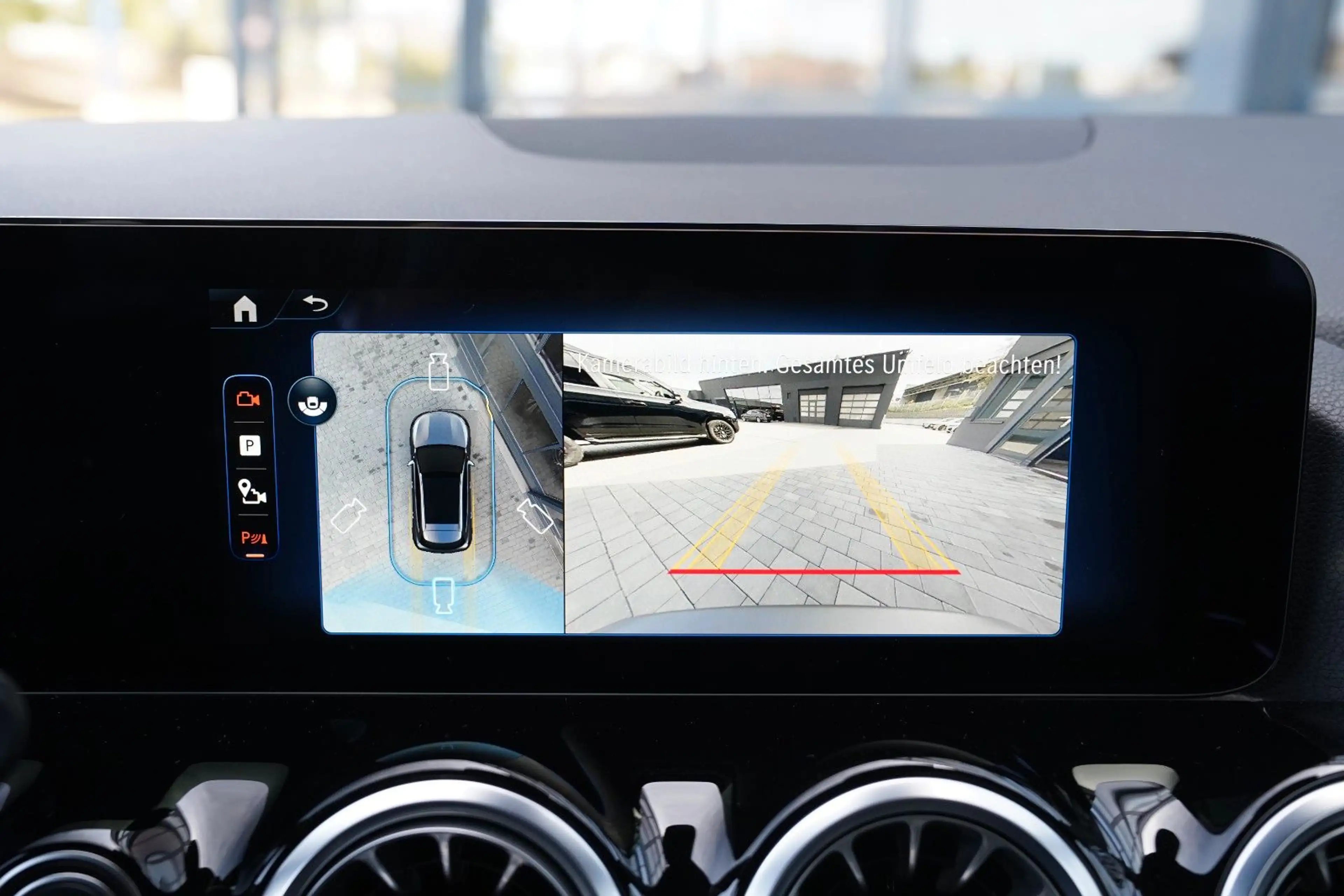 Mercedes-Benz EQA 350 4Matic MBUX Wide -LED-360-Distronic — photo 13