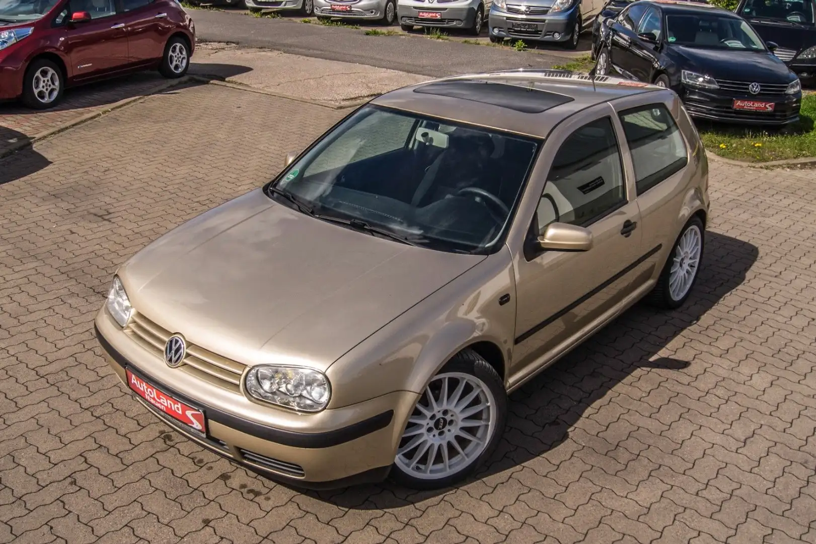 Volkswagen Golf 1.4 Special+Music+Alufelgen+TUV+NR53 Złoty - 1