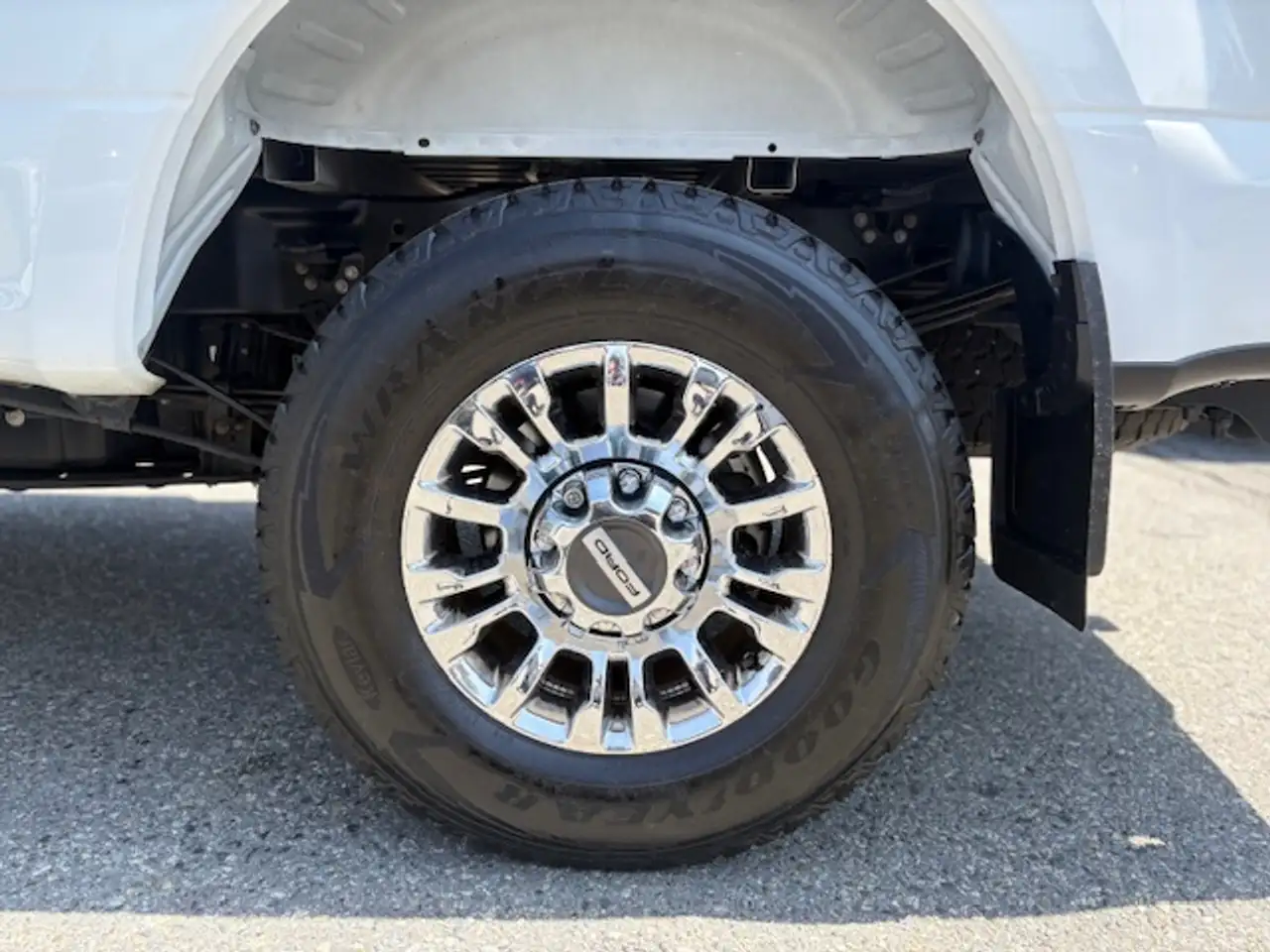 Ford F 350 снимка Ford F 350