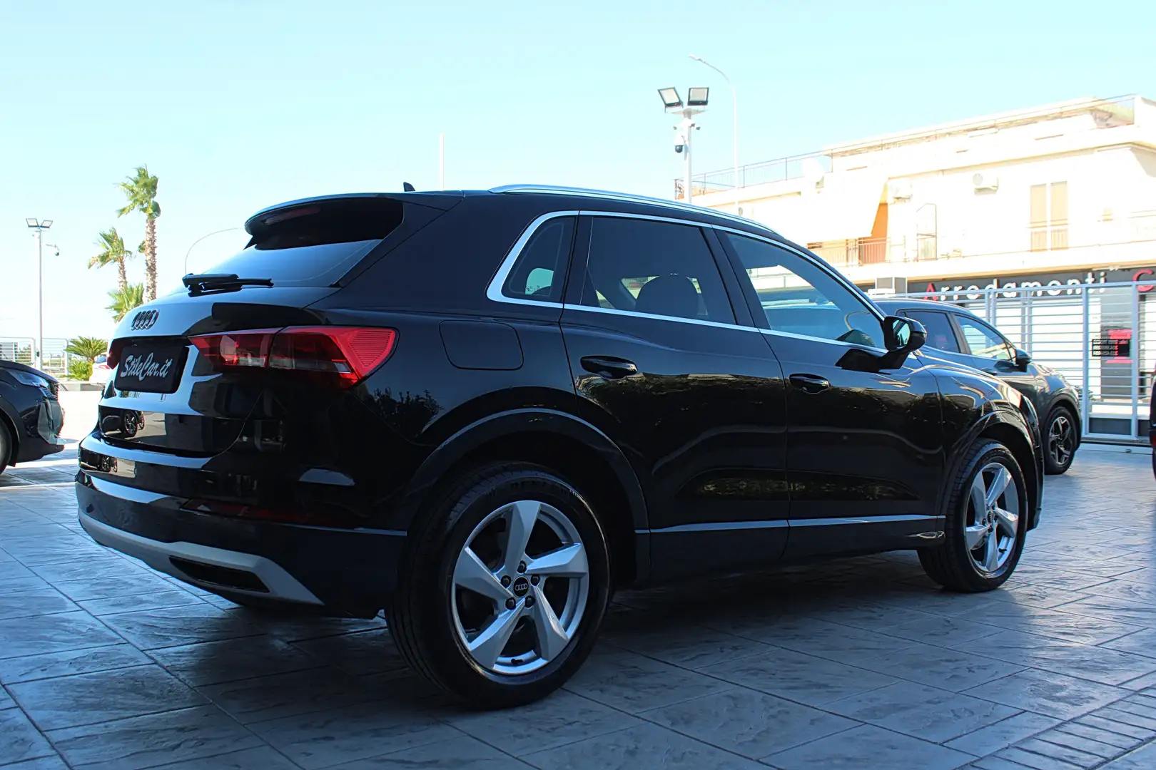 Audi Q3 Q3 35 2.0 tdi Business Advanced quattro s-tronic Noir - 2