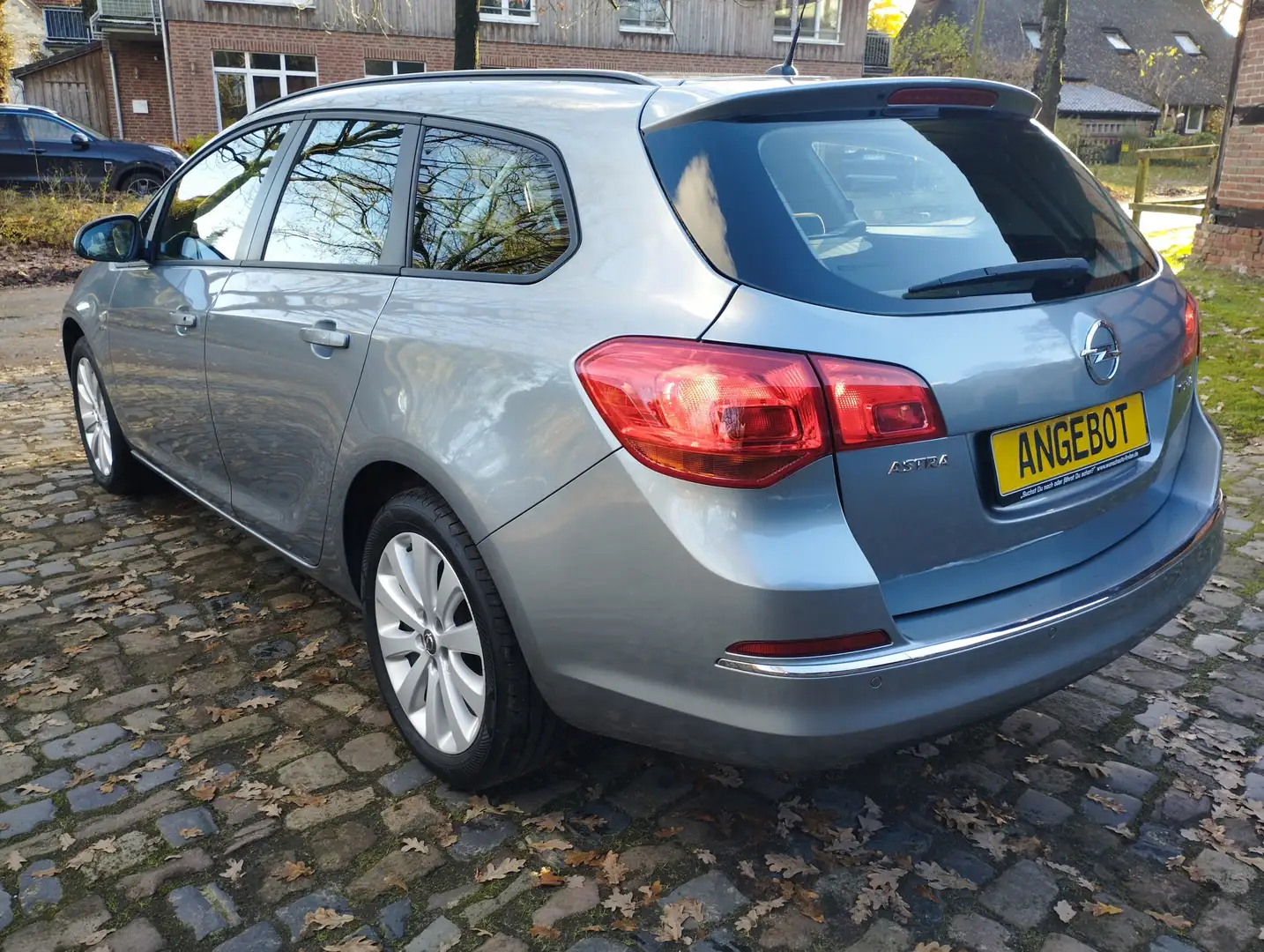 Opel Astra 1.Hand,OPEL-Scheckheft, *sehr gepflegt* Silber - 2