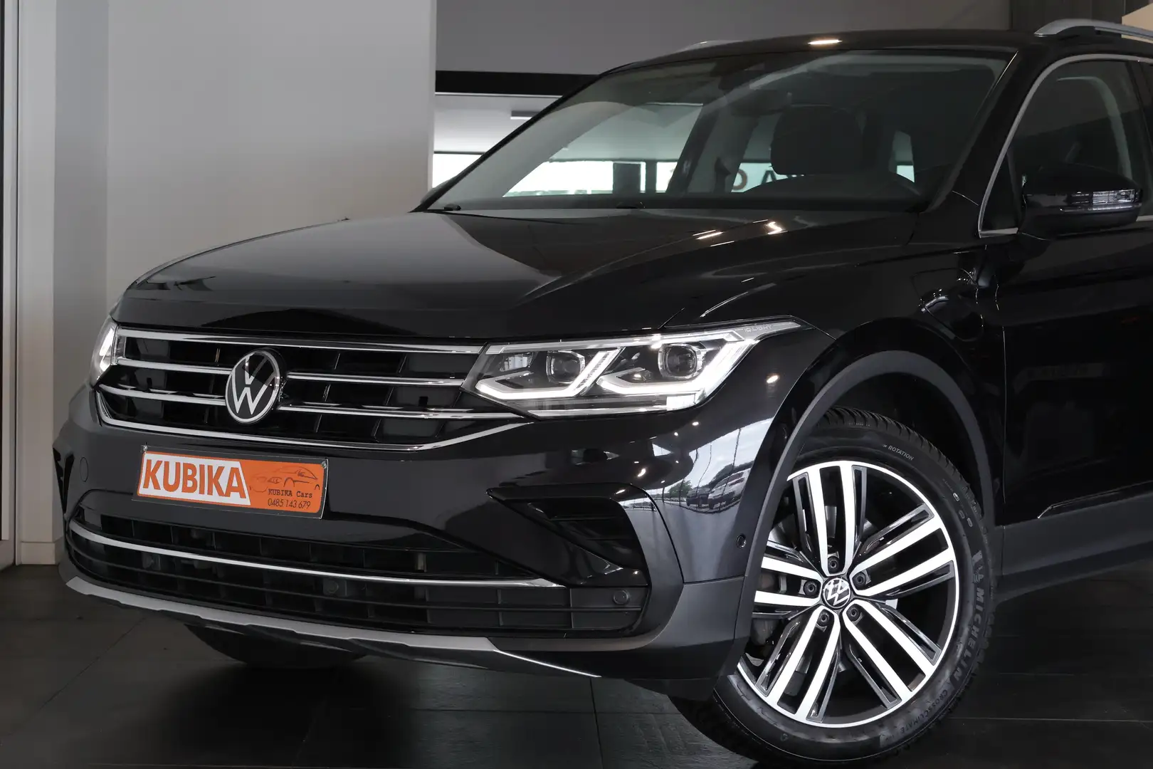 Volkswagen Tiguan 1.4 eHybrid Plug-in VirtualCP HUD BTW Garantie * Black - 2