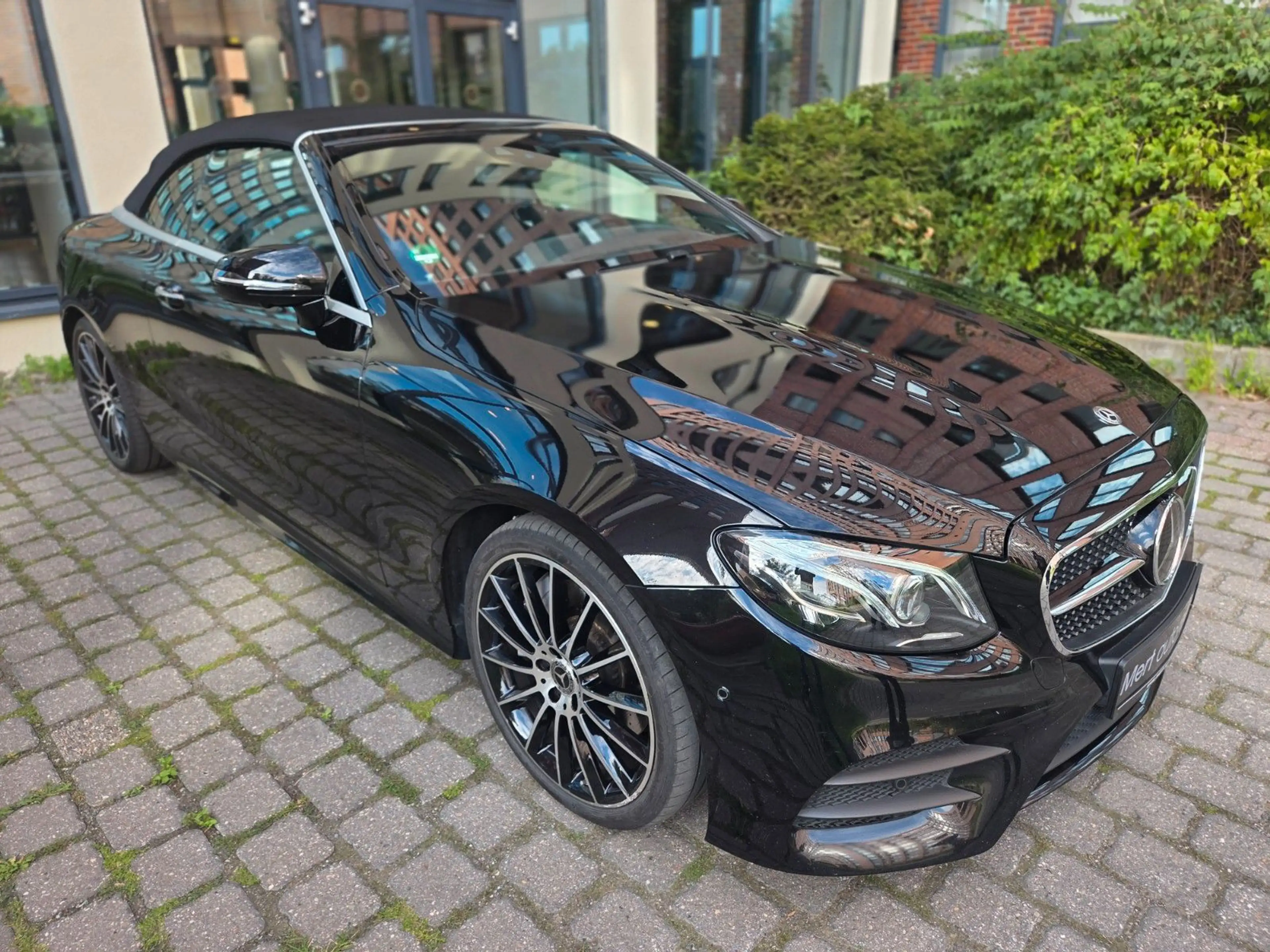 Mercedes-Benz E 400 d 4M Cabrio*AMG*AIRMATIC*DESIGNO*MASSAGE* — photo 3