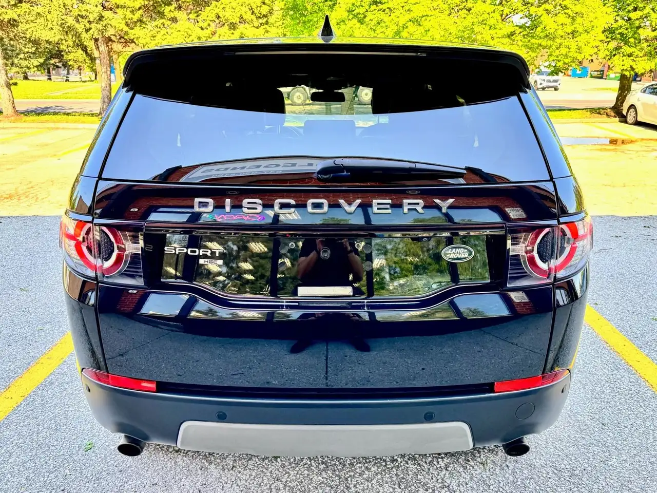Land Rover Discovery Sport снимка Land Rover Discovery Sport