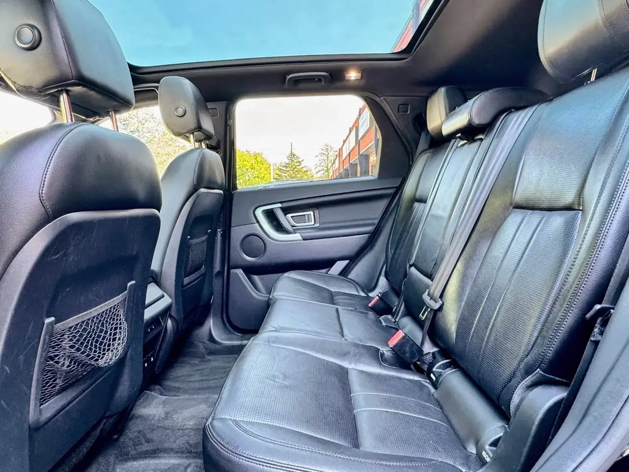 Land Rover Discovery Sport снимка Land Rover Discovery Sport