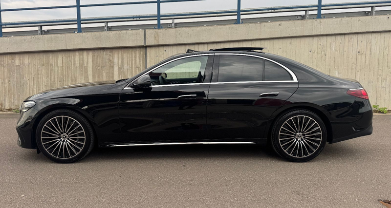 Mercedes-Benz E 220 d AMG Line Premium Pano HuD Burm 360 Digi — photo 6