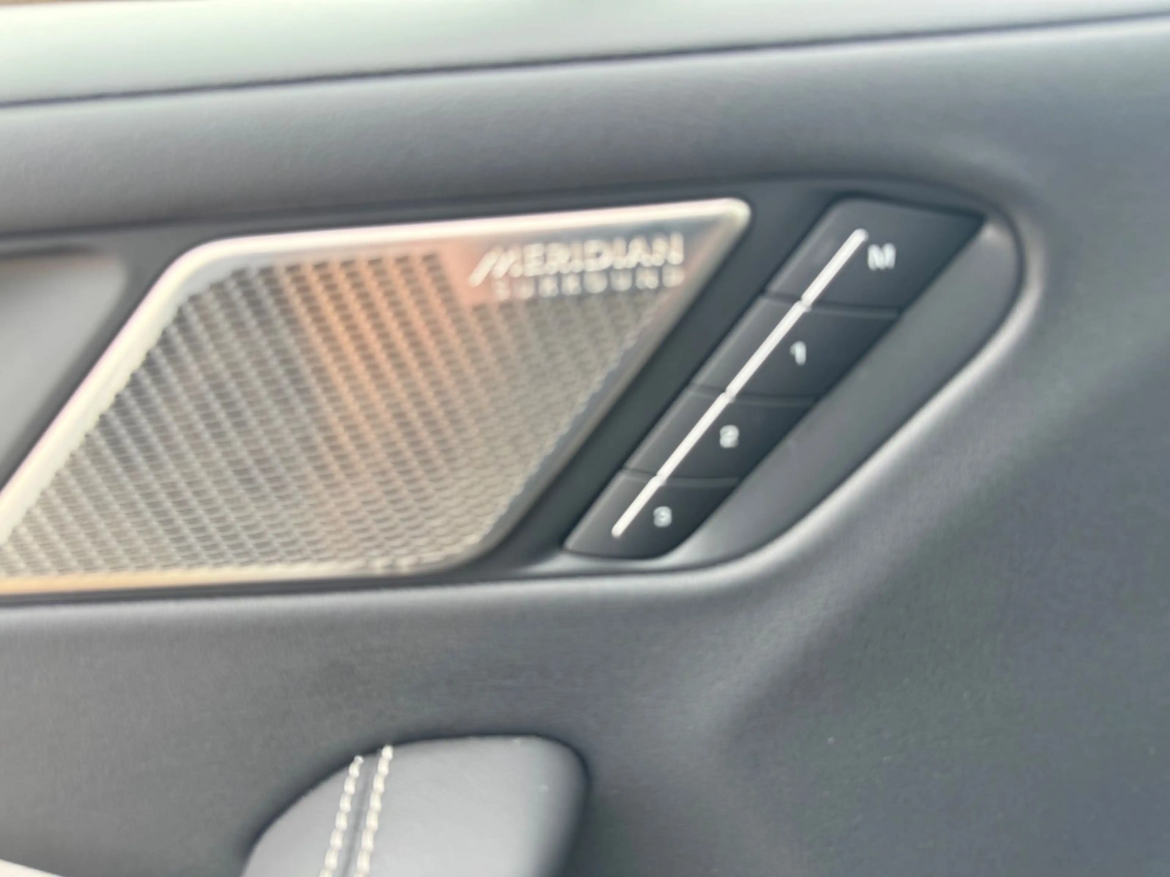 Jaguar I-Pace I-PACE HSE, Panorama,luftfederung,Leder — photo 20
