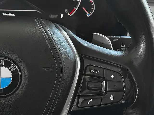 BMW 5 Series view 12