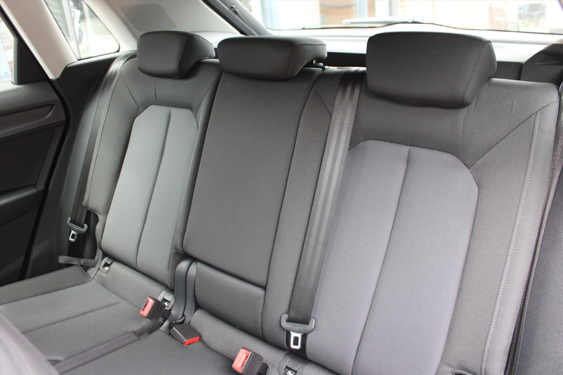 Audi Q3 45 TFSI PHEV *Business* | Carplay | Cruise & Clima — photo 15
