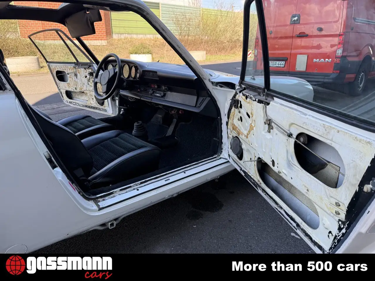Porsche 911 3.0 SC, foto 11