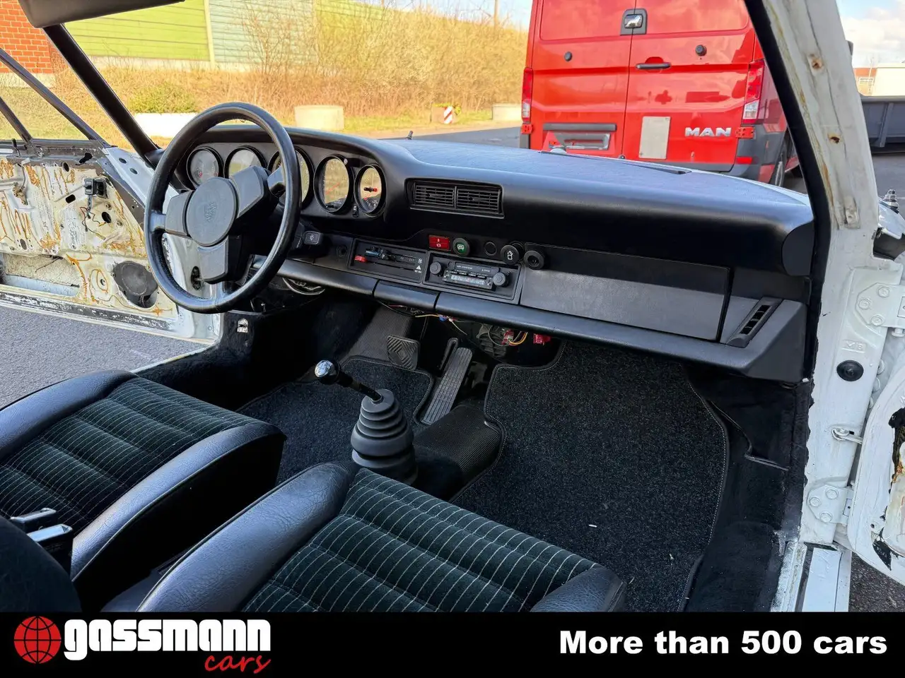 Porsche 911 3.0 SC, foto 12
