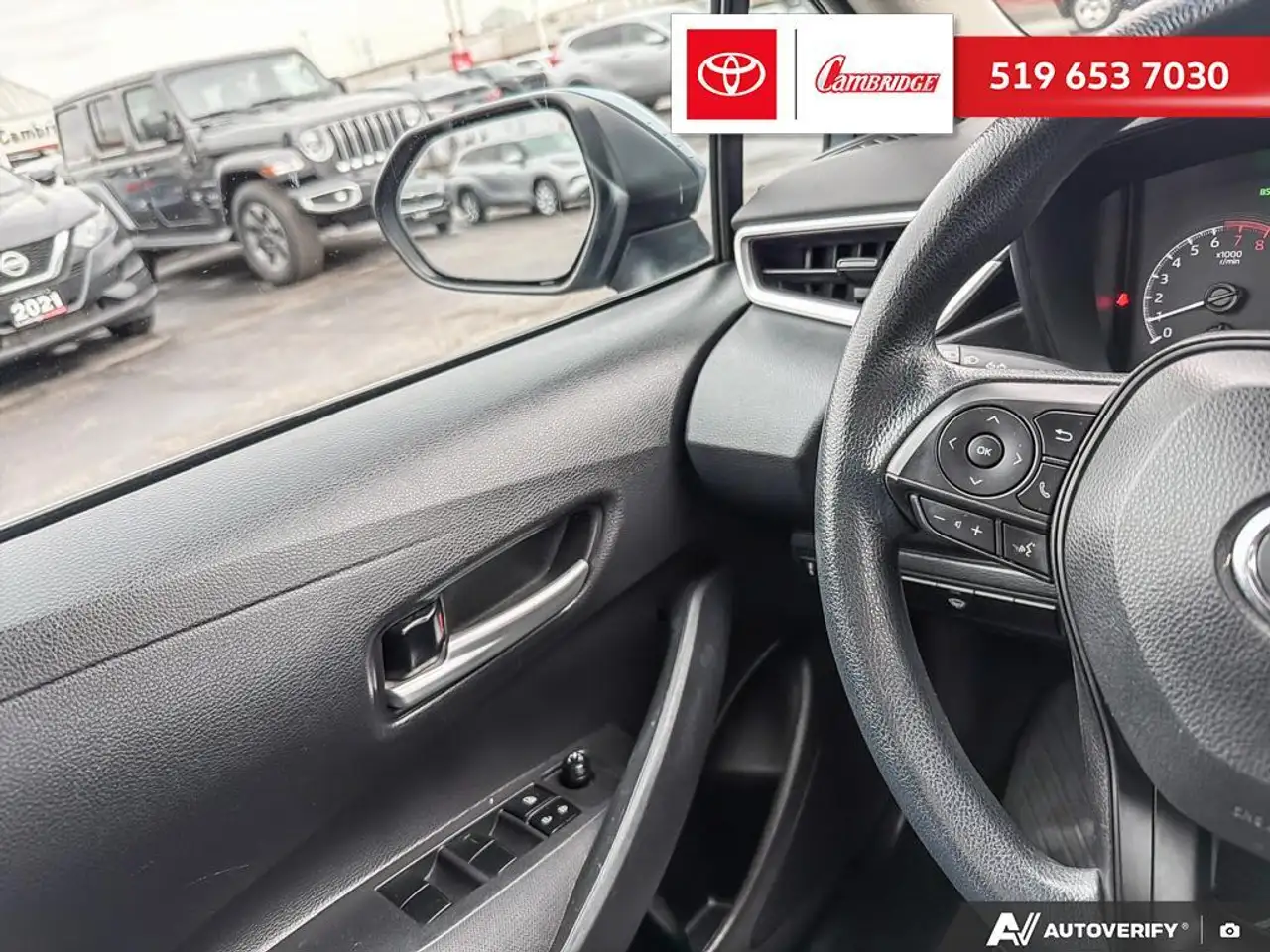 Toyota Corolla снимка Toyota Corolla