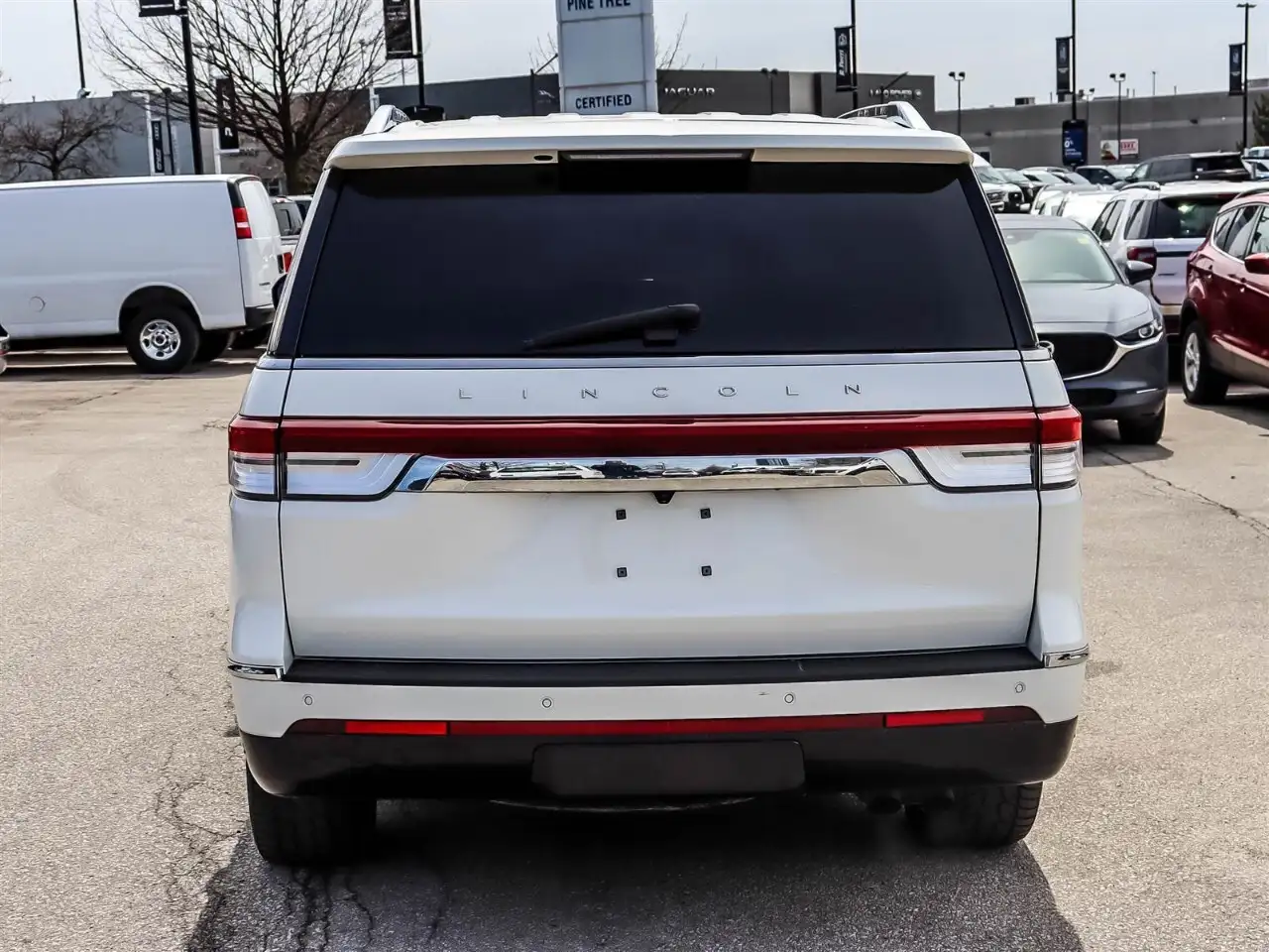 Lincoln Navigator снимка Lincoln Navigator