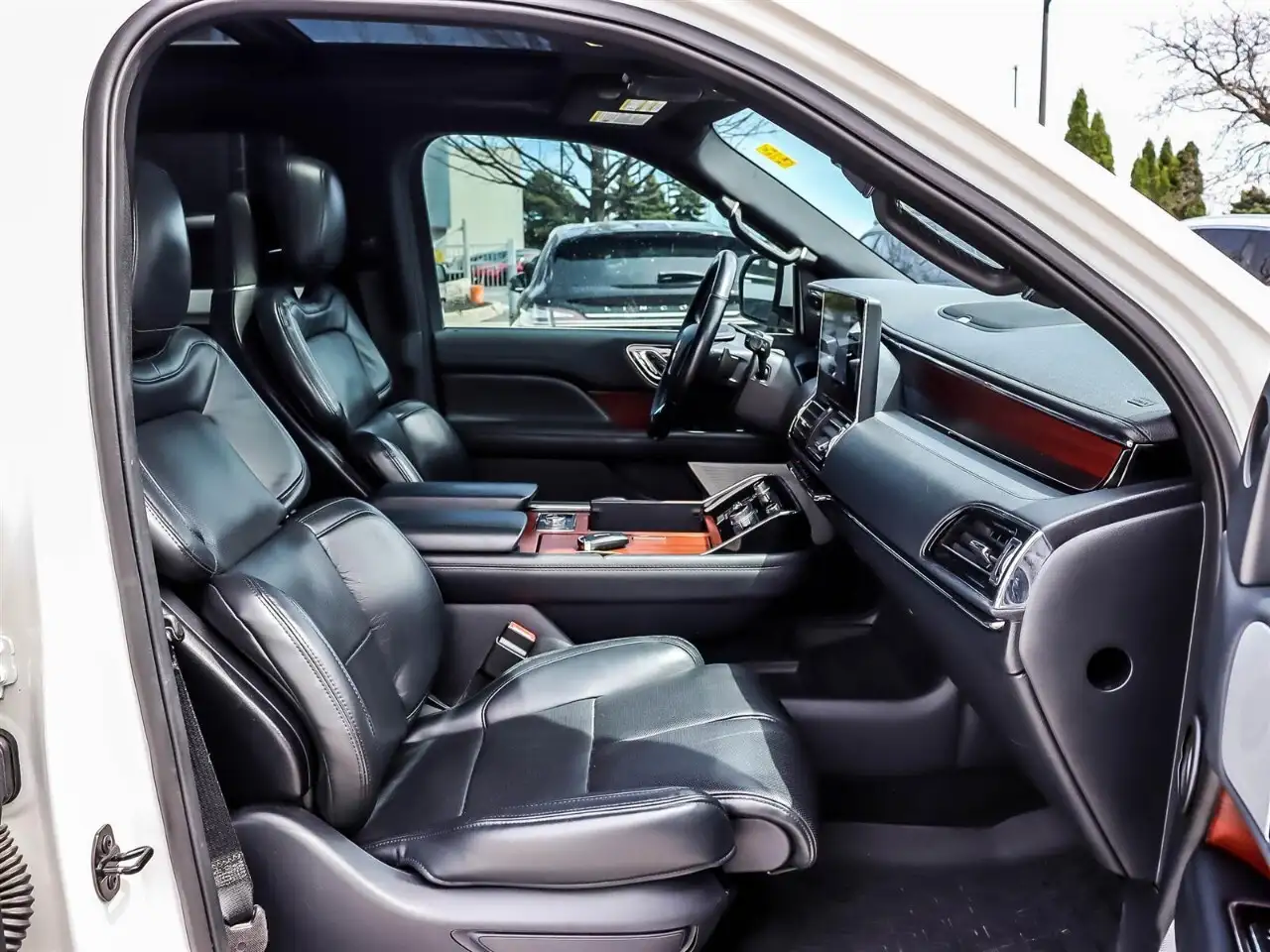 Lincoln Navigator снимка Lincoln Navigator
