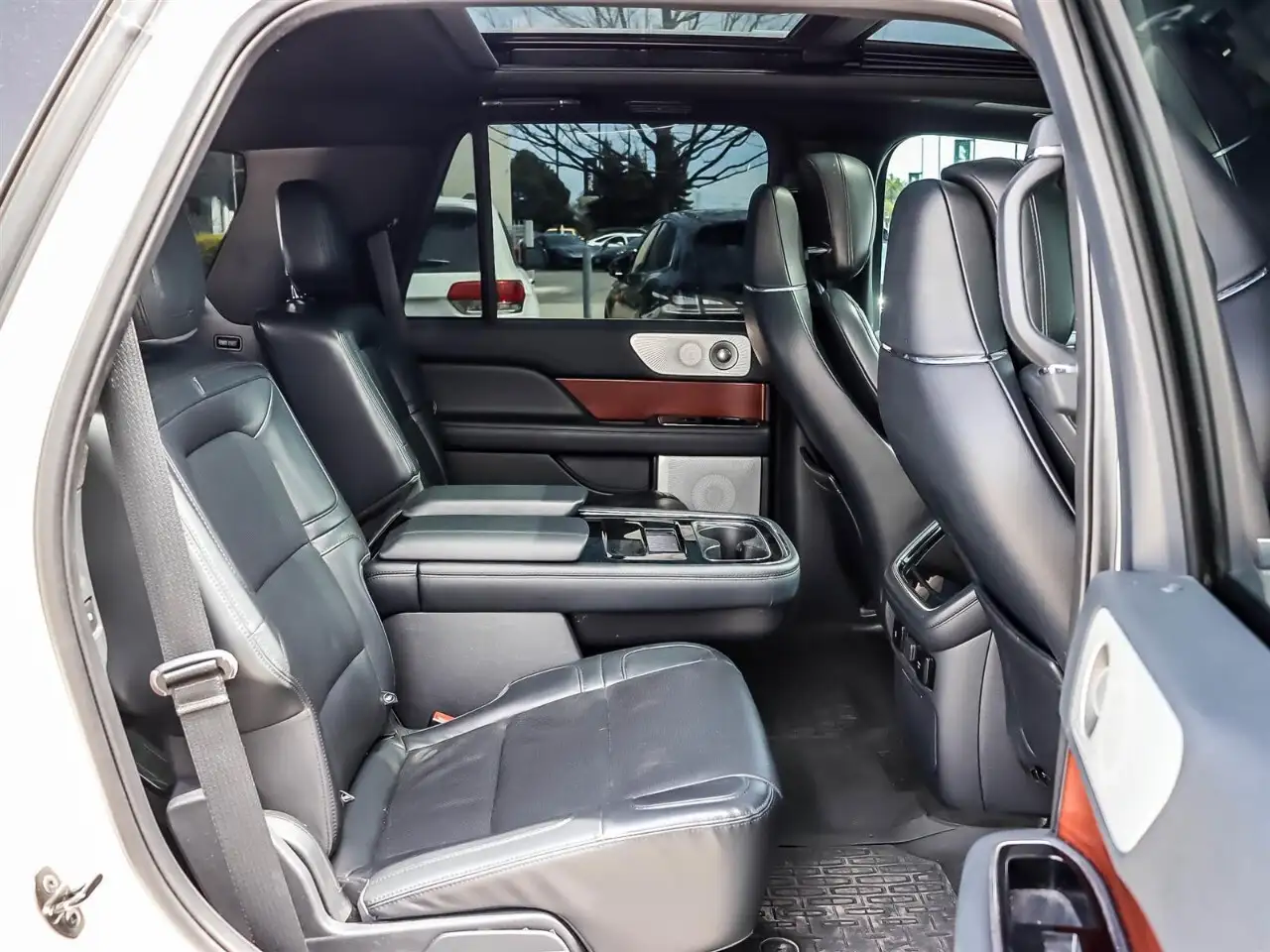 Lincoln Navigator снимка Lincoln Navigator