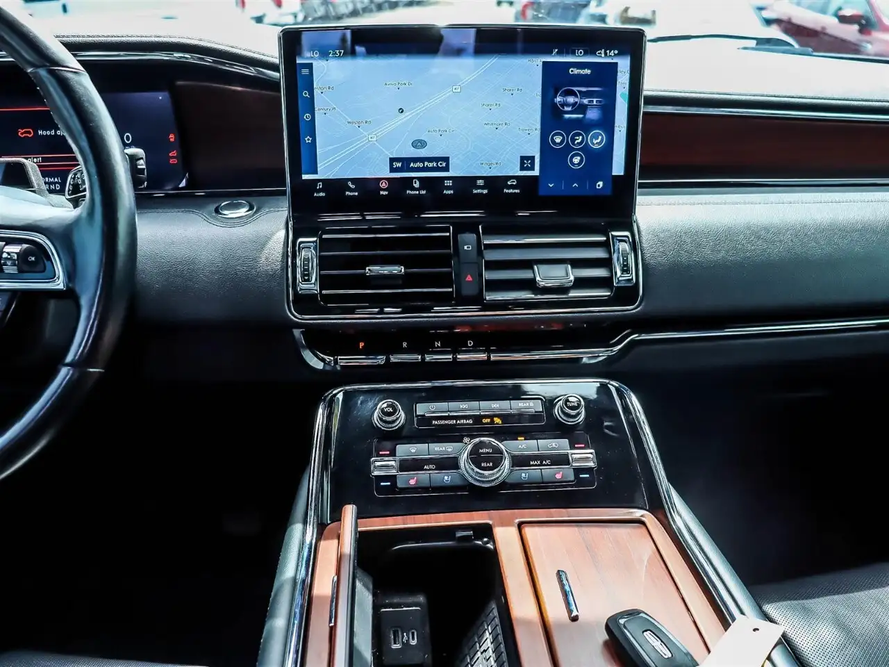 Lincoln Navigator снимка Lincoln Navigator